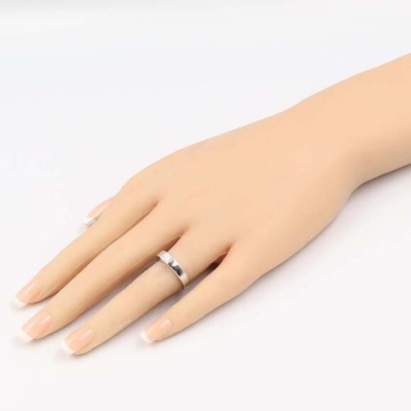 Cartier - 18K White Gold La Dona Diamond EU 51 Ring  CARTIER 18k Silver Diamond Ring